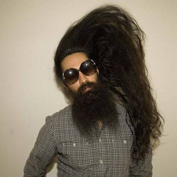 vende i capelli per 1000 dollari