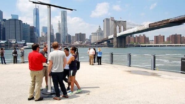 Caricabatterie solare a New York